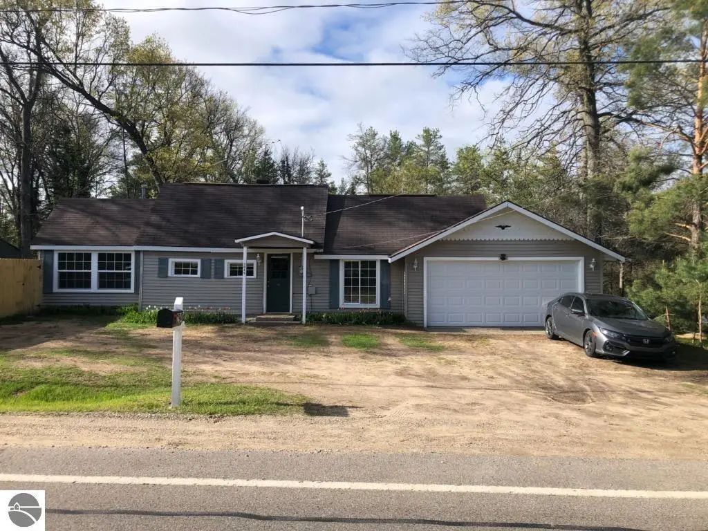 2948 E Michigan Highway, Roscommon