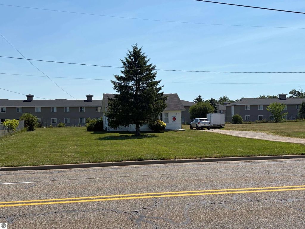 4205 & 4173 S Isabella Road, Mt Pleasant
