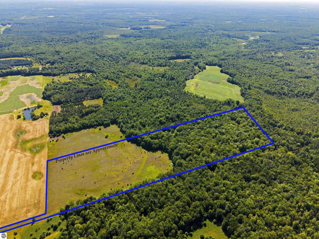 3396 Se Spencer Road, Kalkaska