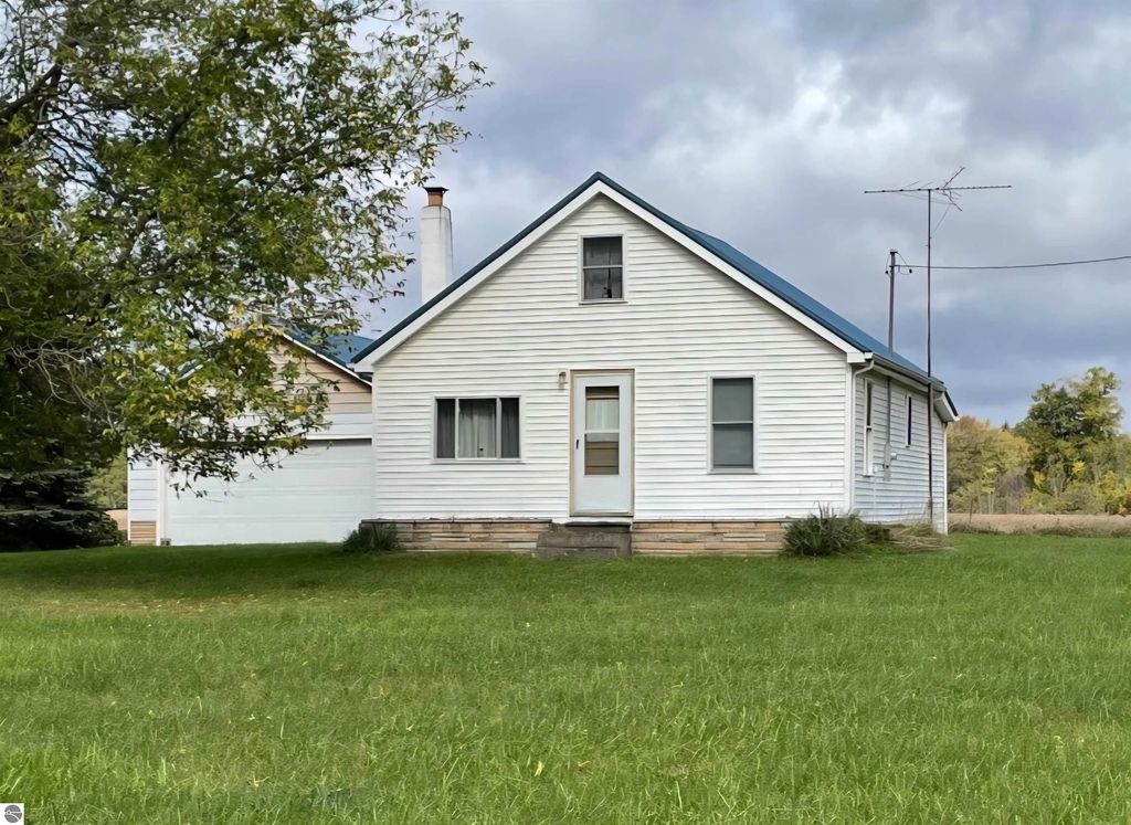5825 E Dyer Road, Prescott