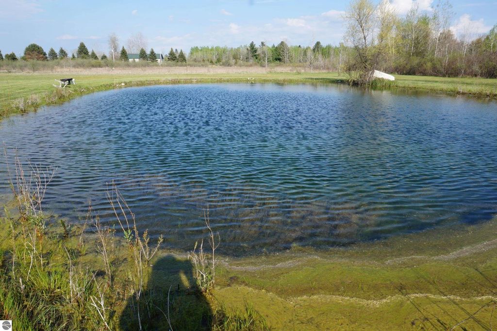 1758 Manor Road, Au Gres