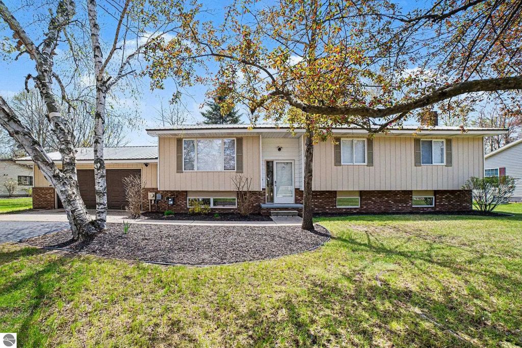 3431 Maradee Court, Farwell