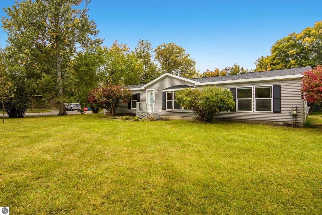10995 Stacey Alley, Honor