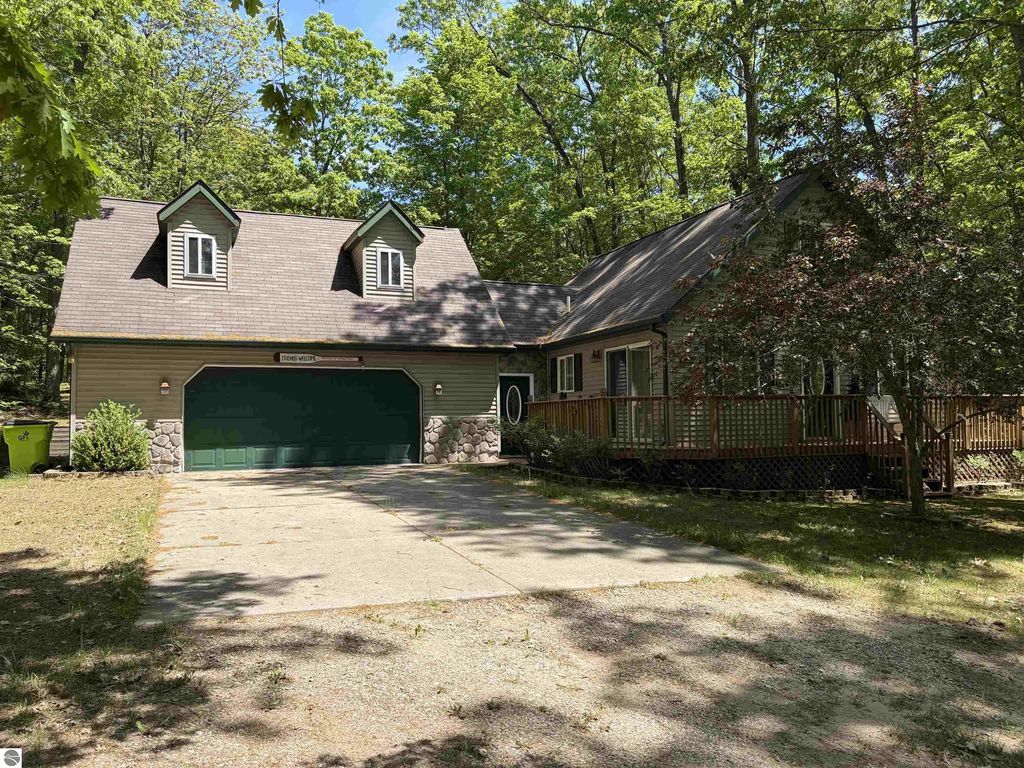 144 Garfield, Roscommon