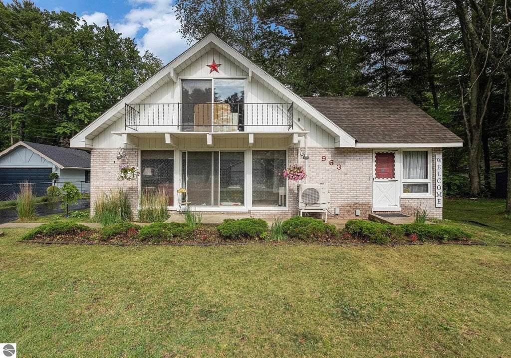 963 Nanette Street, Tawas City