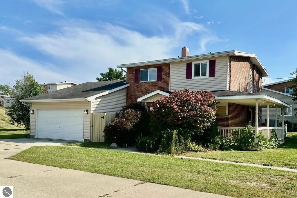 9907 Mississippi Street, Oscoda