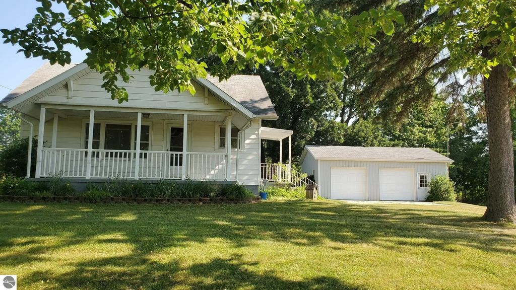 5869 S Mission Road, Mt Pleasant