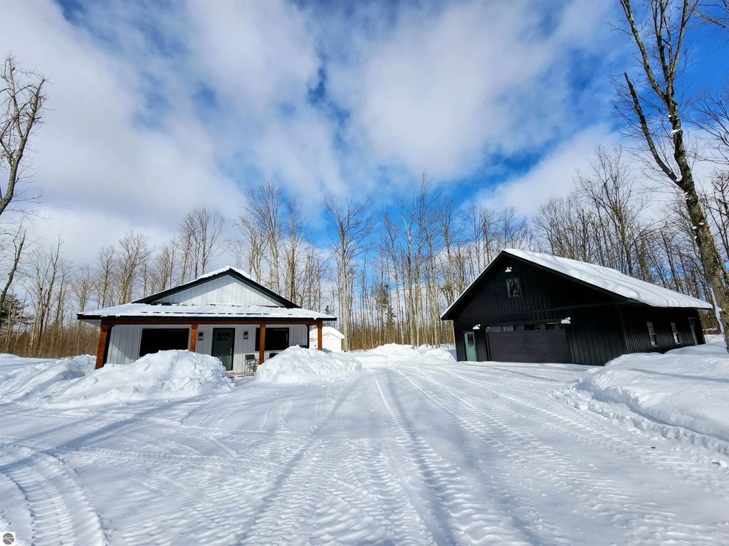 6248 Winterhaven Drive, Elmira