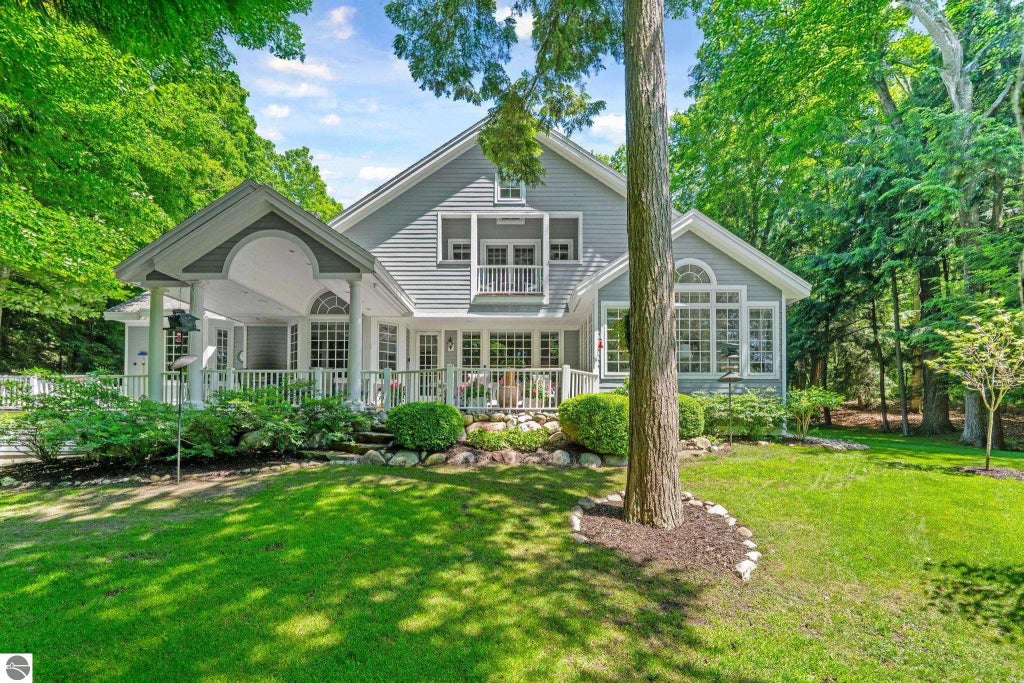 3155 N Country Club Commons, Leland