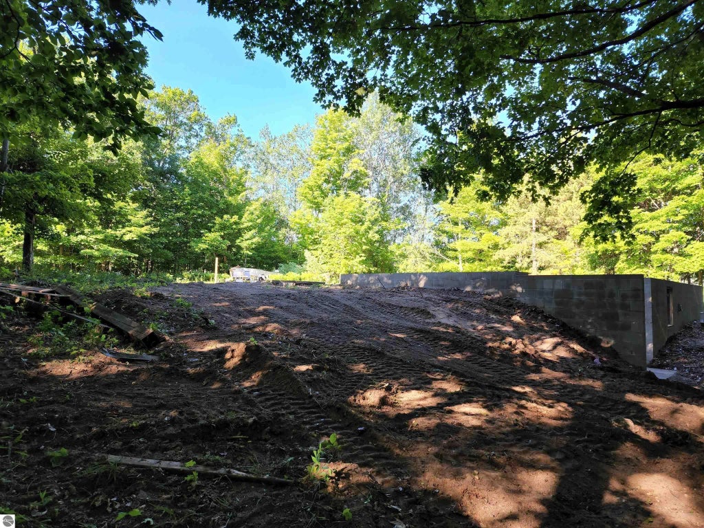 103 Adams Road, Frankfort