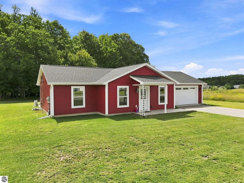 2177 Pebblebrook Drive, Kingsley