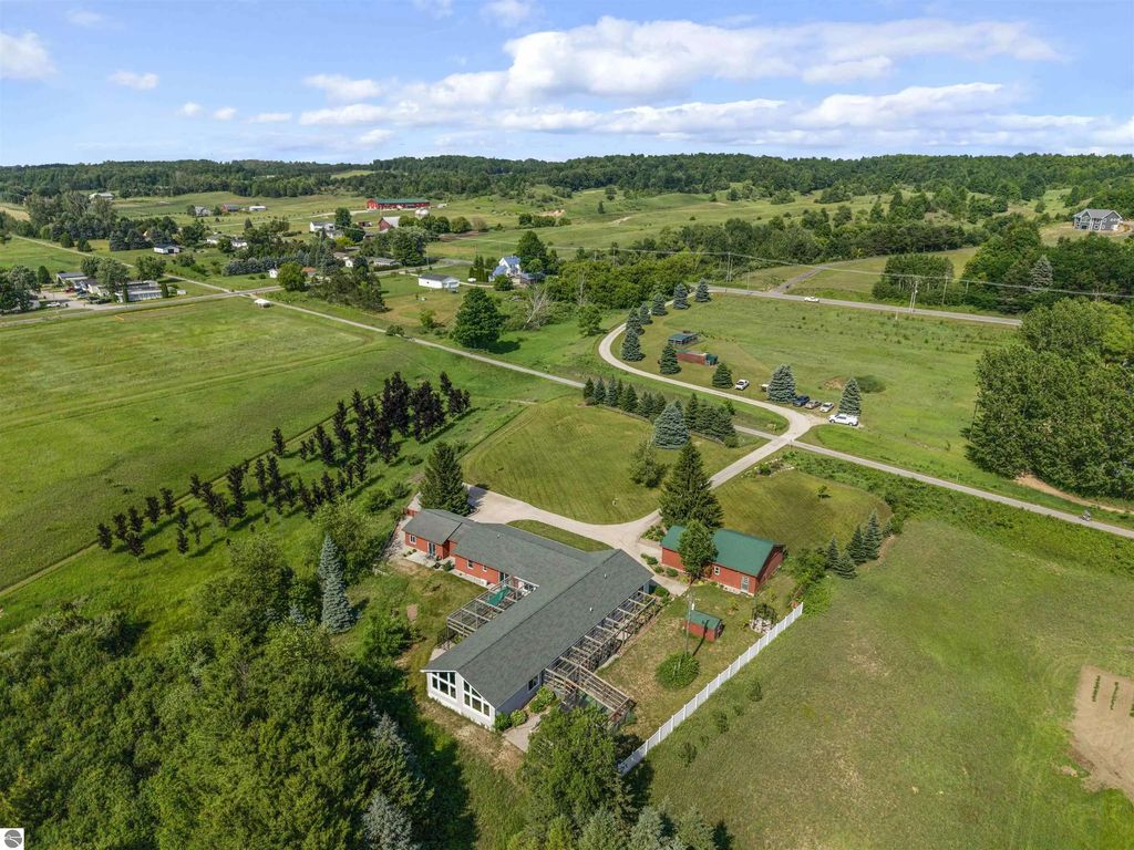 9390 S Lake Leelanau Drive, Traverse City