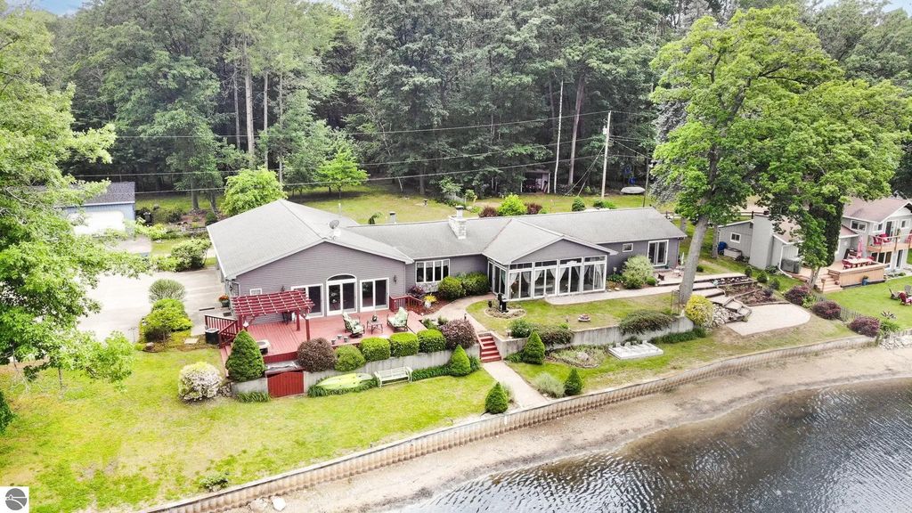 781 S Bass Lake Road, Vestaburg