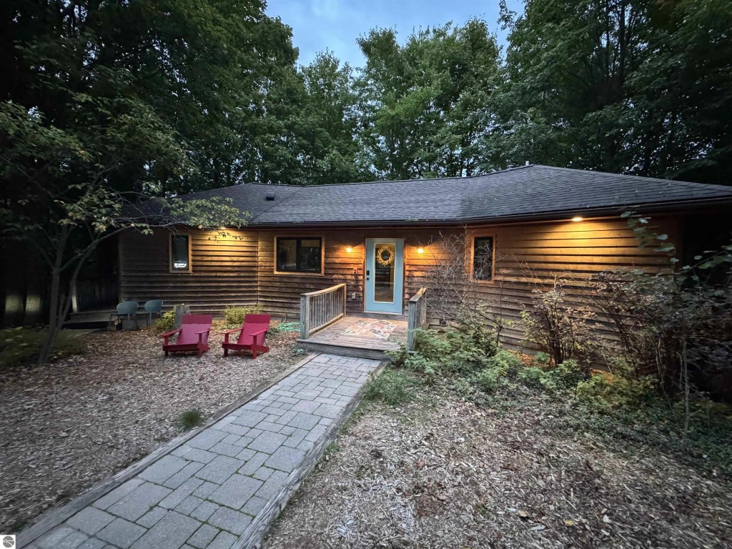 7221 S Wheeler Road, Maple City