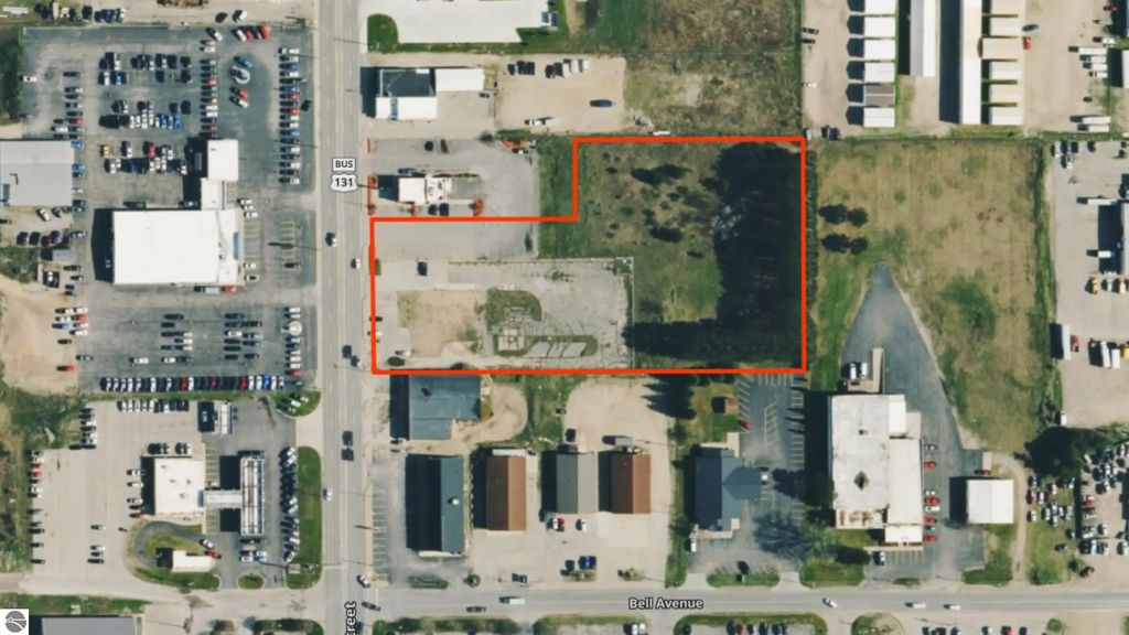 1662 N Mitchell Street, Cadillac