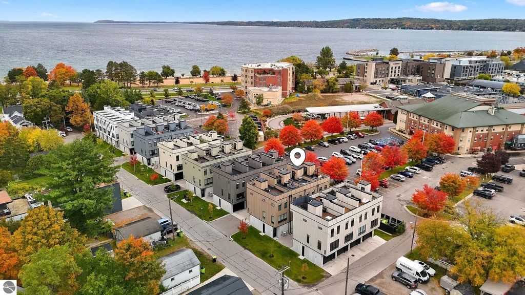 124 Gillis Street #7, Traverse City