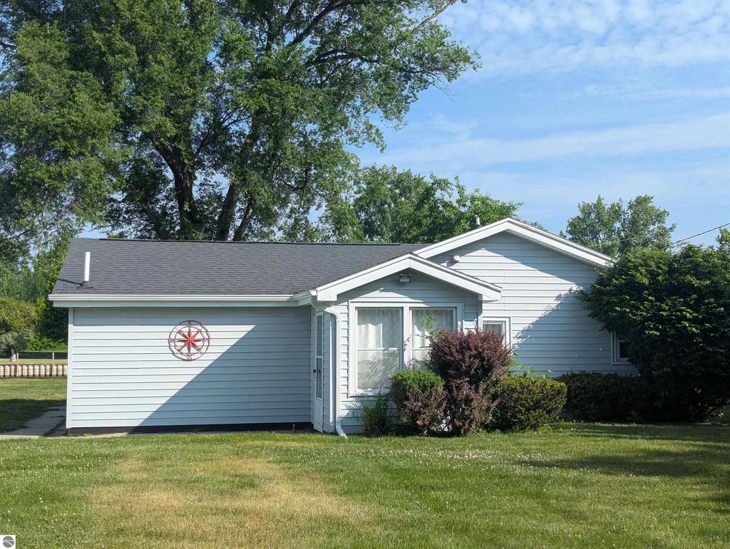 620 Burt Street, Au Gres