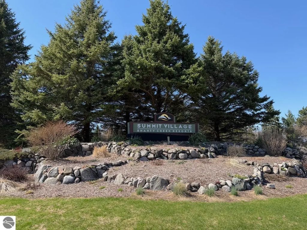 Unit 44 Golf Meadows Drive, Bellaire