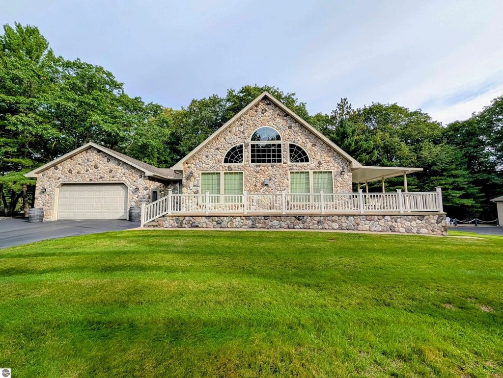 5259 E 31st Street, Au Gres