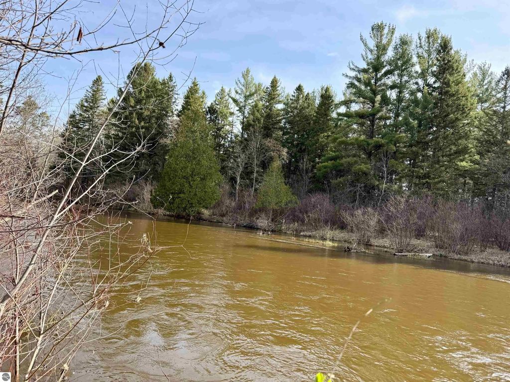 820 E Boardman Acres Drive, Traverse City