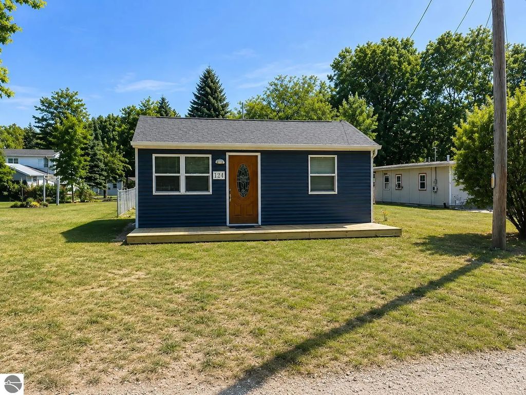 124 N Wheeler, Oscoda