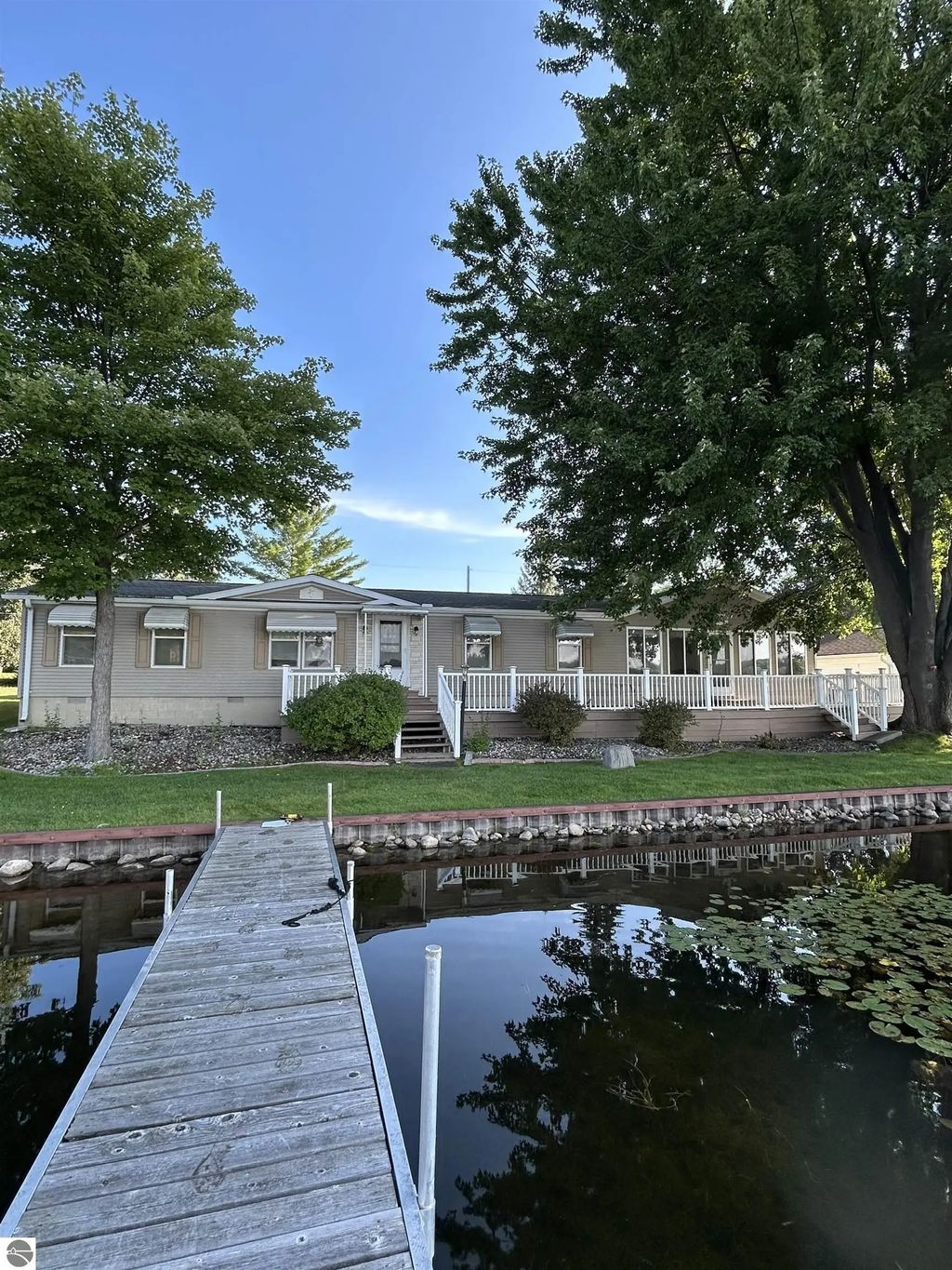 2000 Seneca Trail, West Branch