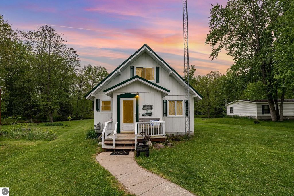5817 Gross Drive, Weidman