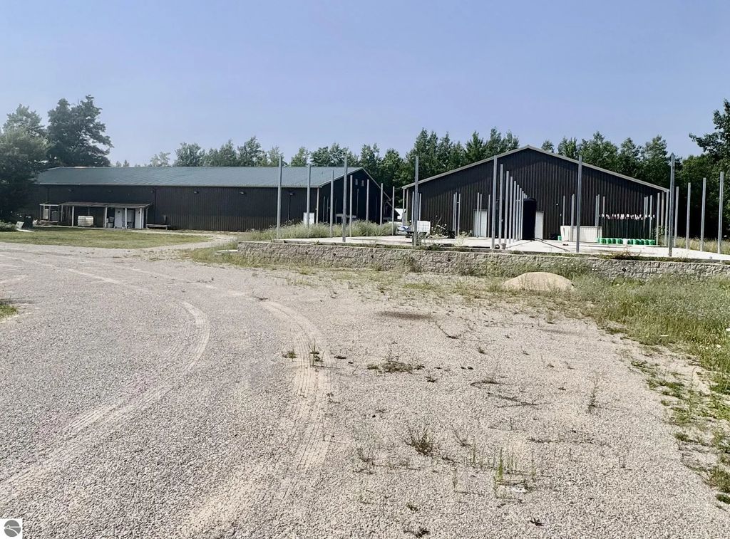 1707 Enterprise Drive #10, Kalkaska