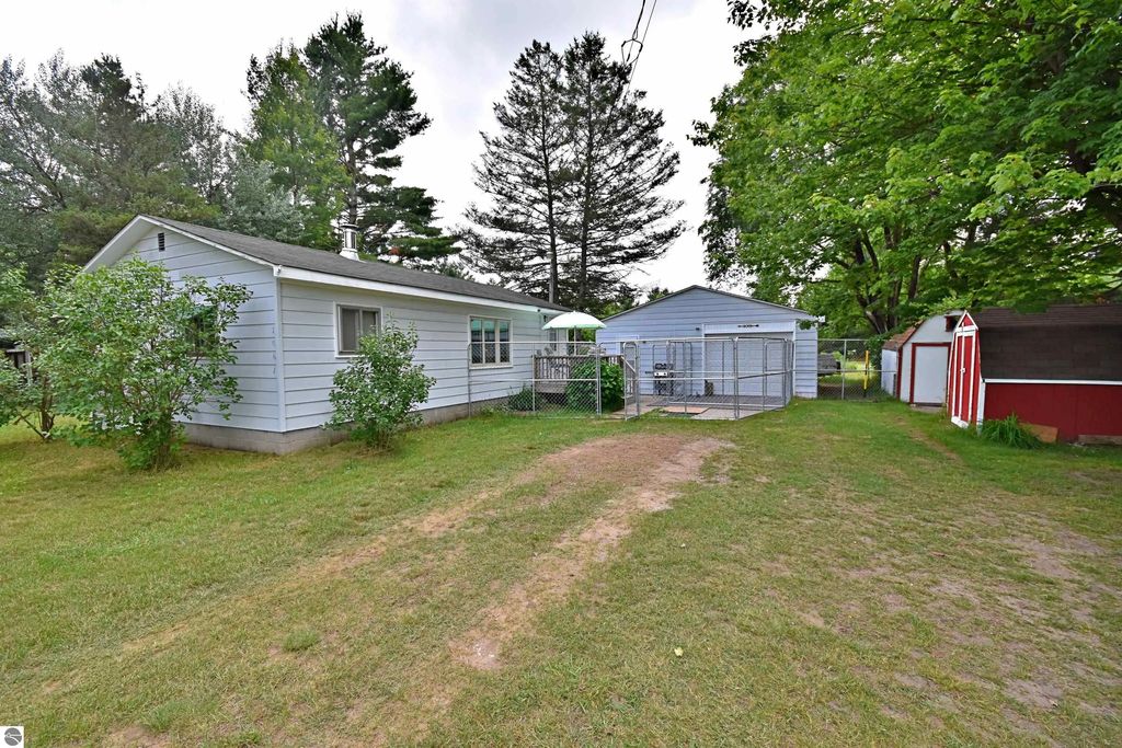 1061 N Anderson Street, Lake City