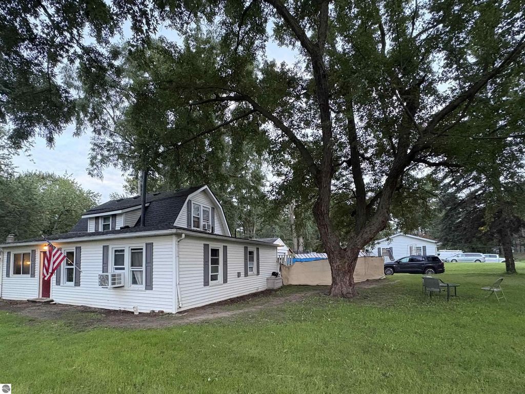1430 3rd Avenue, Howell