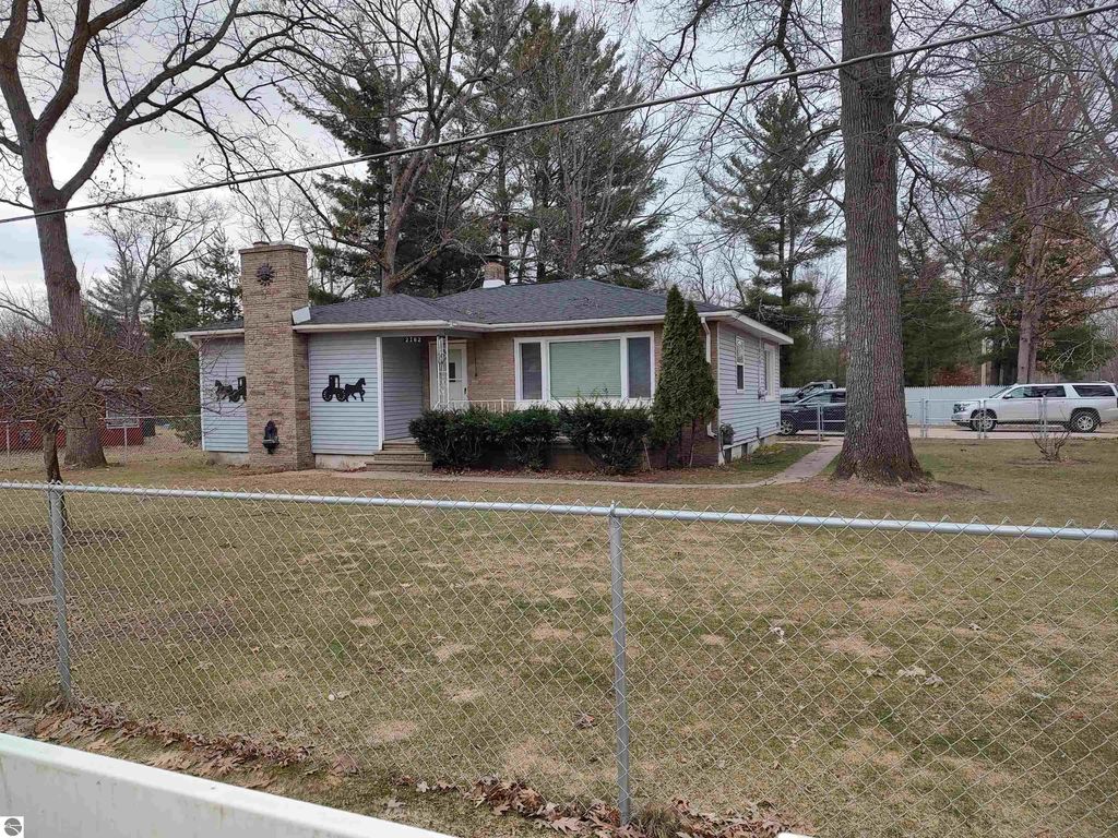 2162 Greenwood Road, Prescott