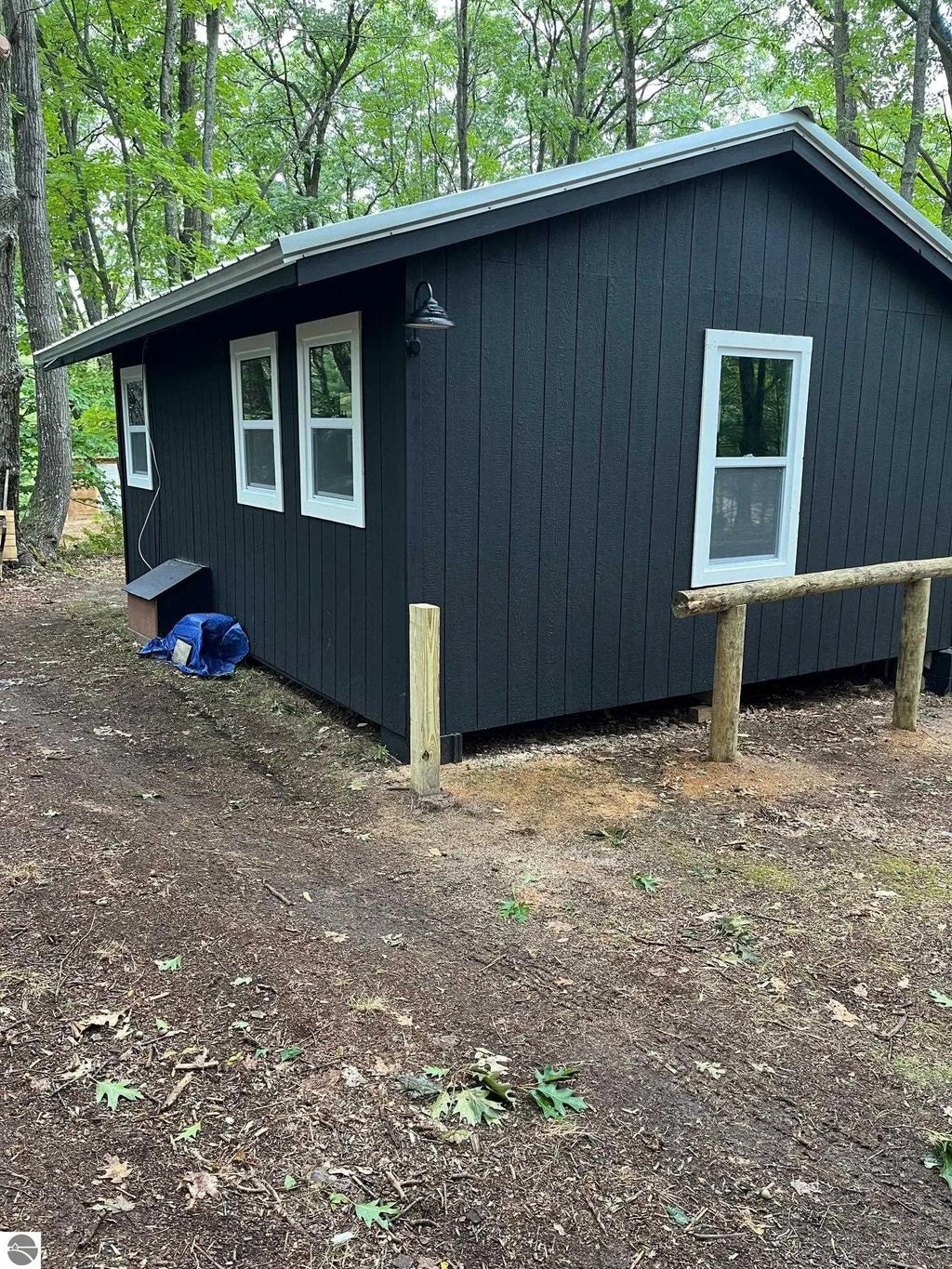 942 N 47 1/2 Road, Manton