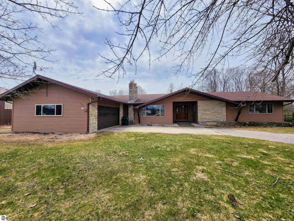 W 11635 Lake Street, Naubinway