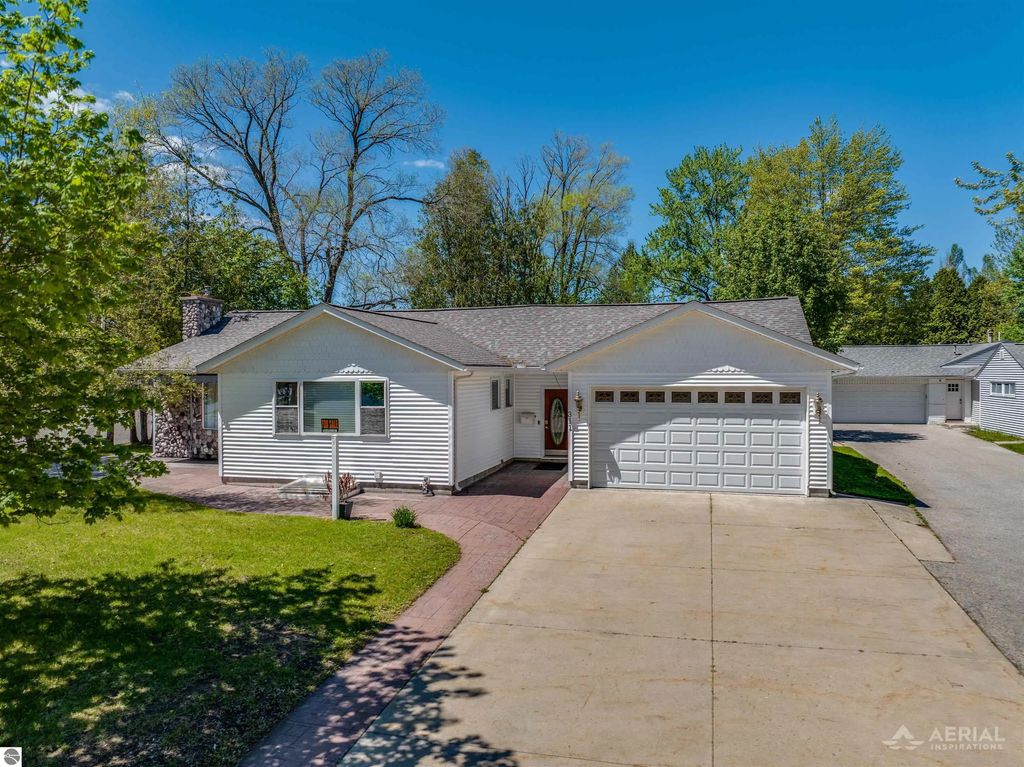 311 State Street, West Branch
