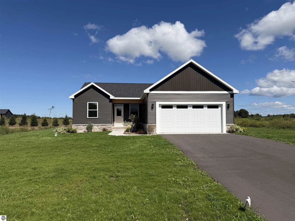 1144 Magnolia Drive, Traverse City