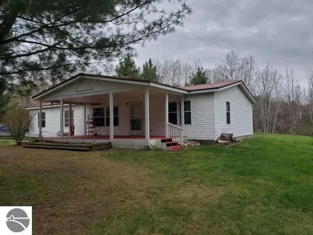 6626 Terry Lane, Hale