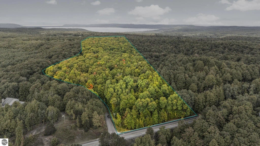 S Golden Valley Drive, Empire