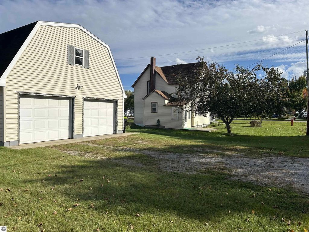 601 E Westover Street, East Tawas