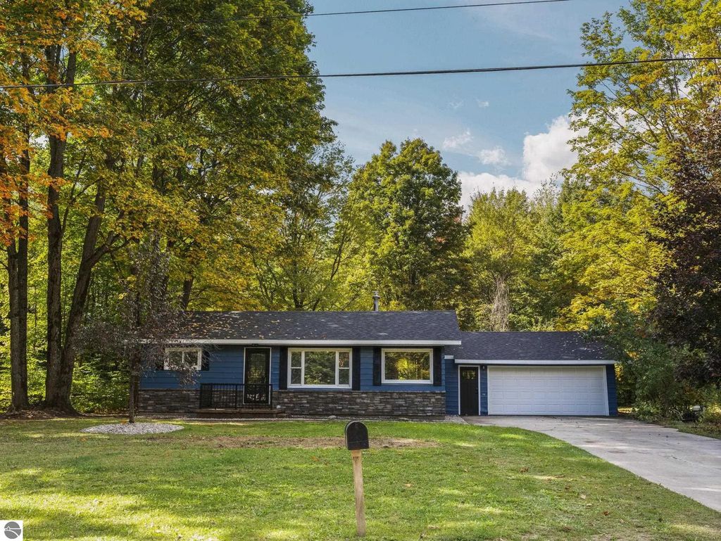 4073 Rogers Road, Kalkaska