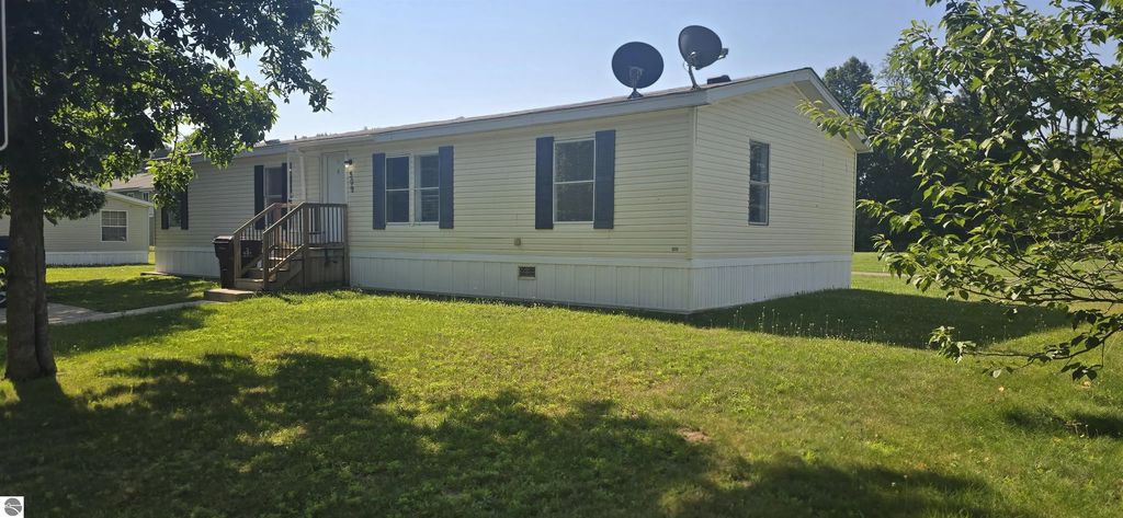509 Spring Harbor Boulevard #80, Springport