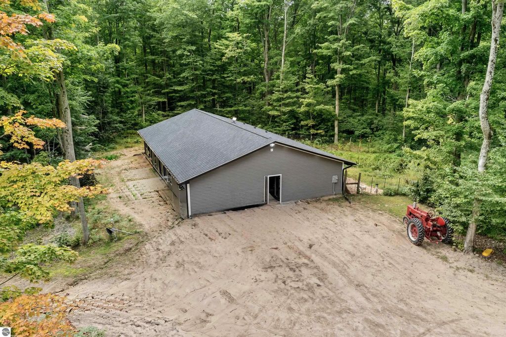 8549 Demerly Road, Benzonia