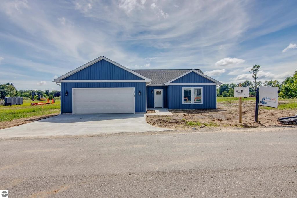 2073 Cottonwood Avenue, Grawn