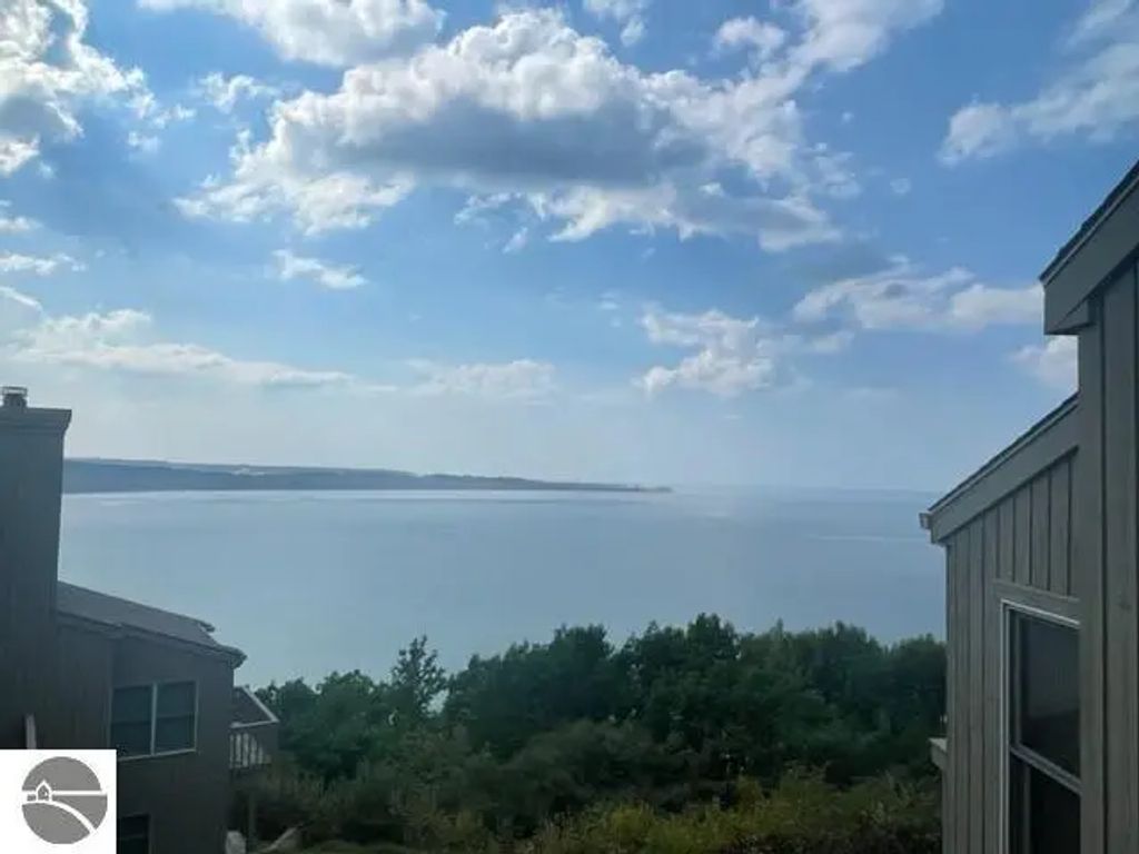 10a Pinnacle Place, Glen Arbor