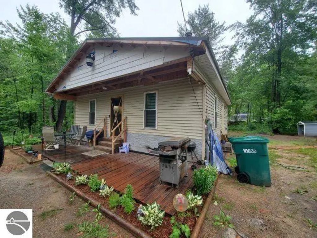 5525 Chippewa Trail, Prescott