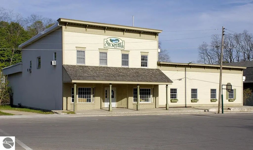 11738 S Lake Street, Empire