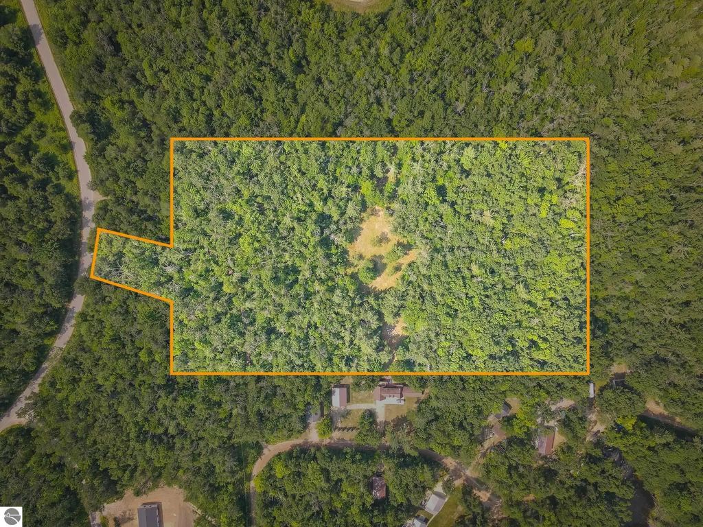 251 Northwood Drive, Elmira