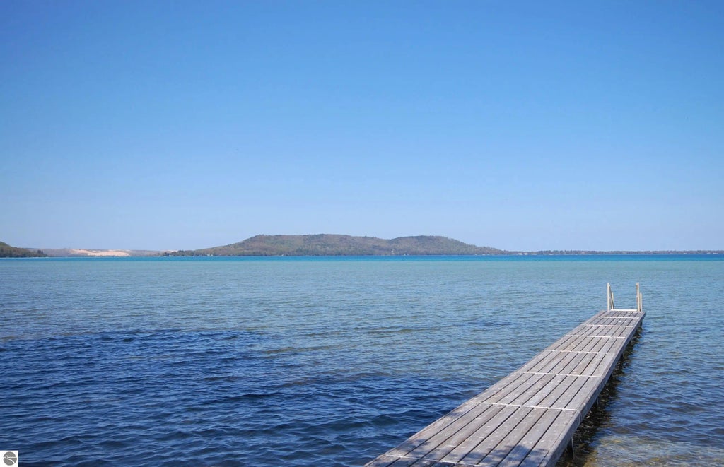 5450 W Macfarlane Road, Glen Arbor