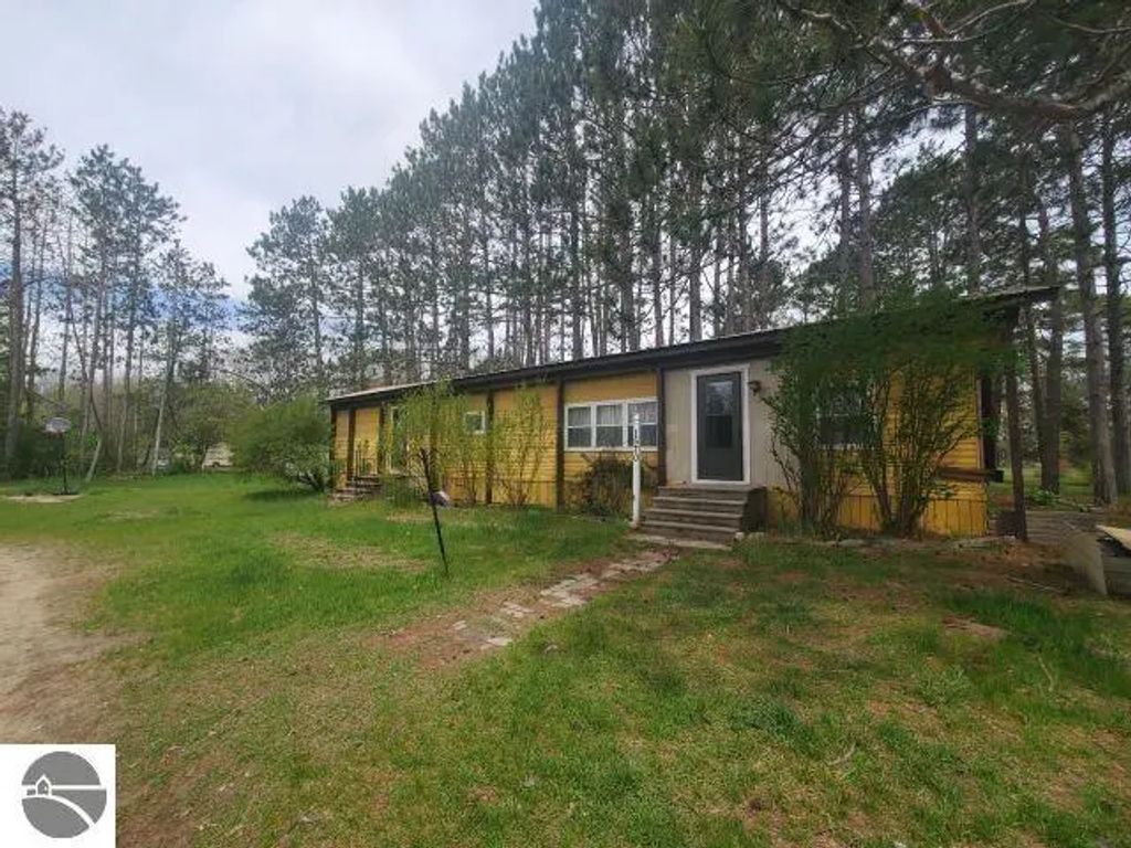 1570 B Street, Whittemore