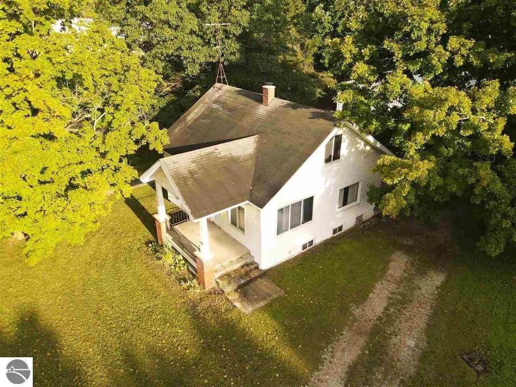 6980 Church Street, Ellsworth