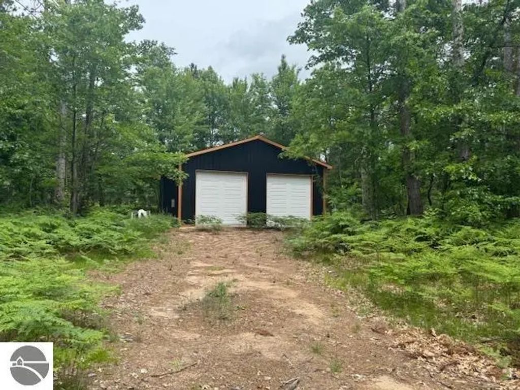 10384 W Rosted Road, Lake City